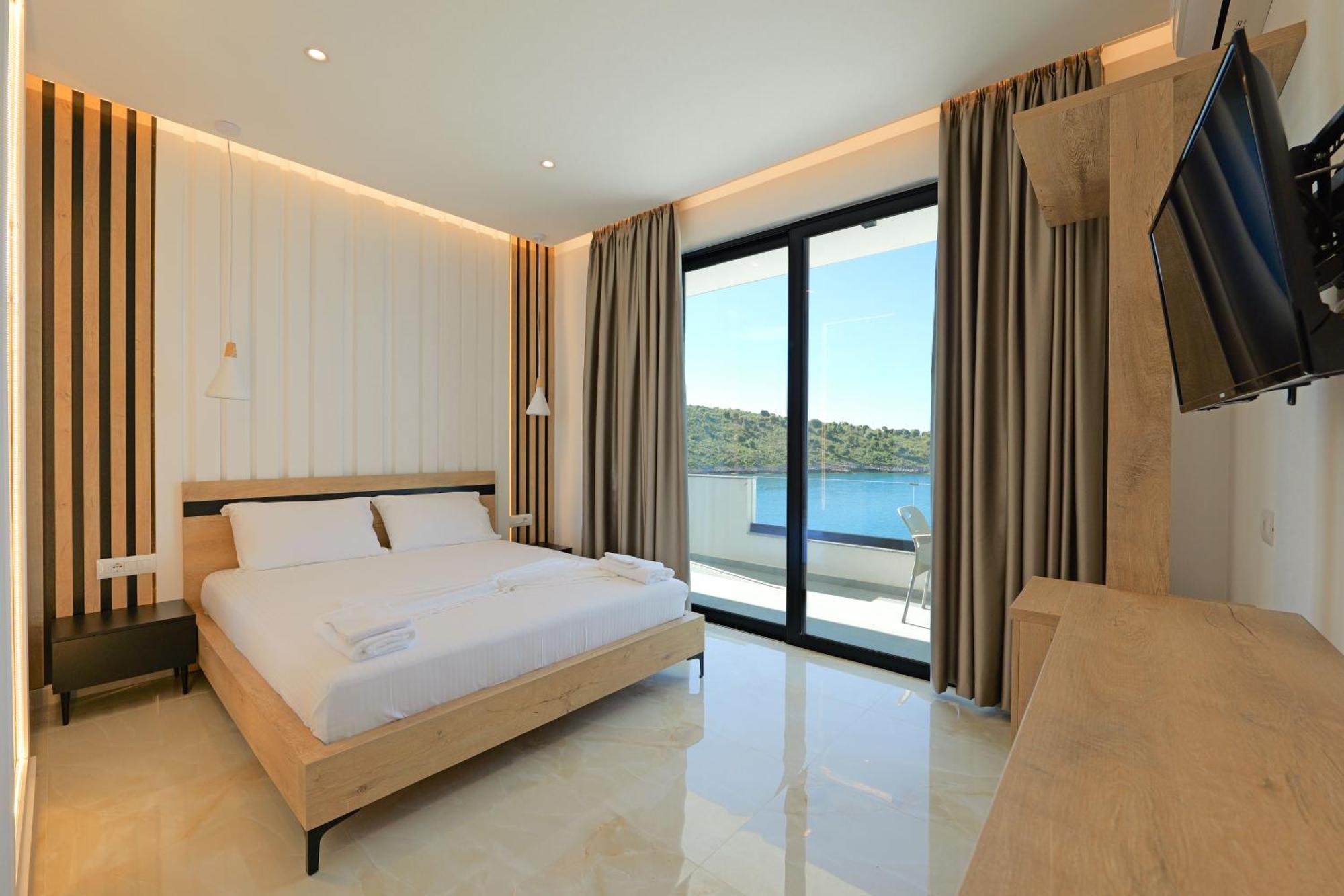Villa Xhefri Sarandë Exterior foto