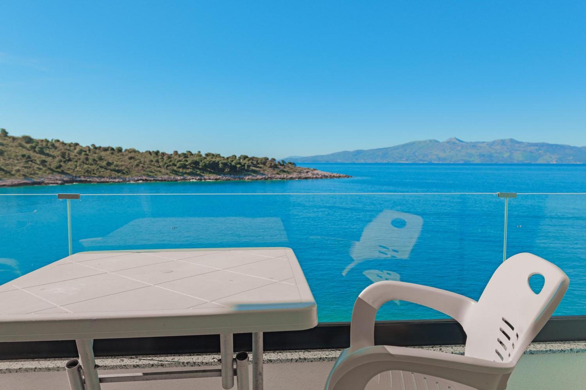 Villa Xhefri Sarandë Exterior foto
